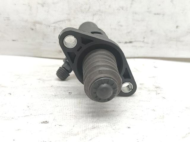 1K0721261Q Bombin de embrague  en stock Granada
