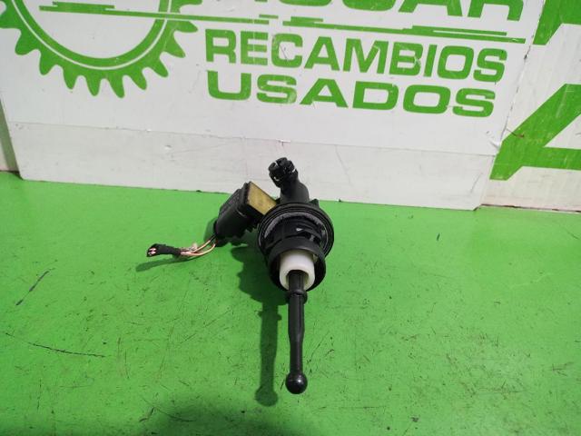 1K0721388AB Cilindro maestro de embrague comprar Sevilla