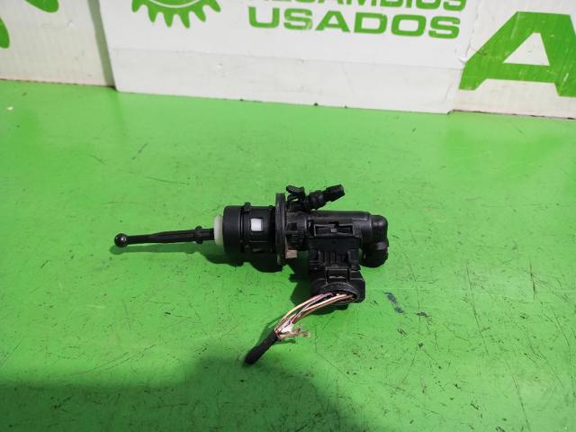 VAG 1K0721388AB Cilindro maestro de embrague  disponible Valladolid