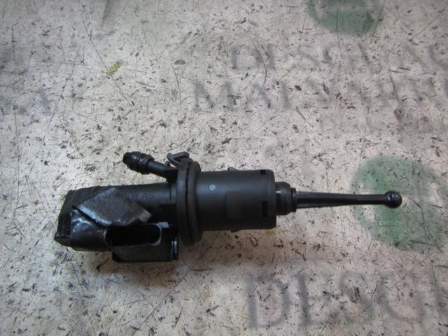 Cilindro maestro de embrague Seat Leon 2 1P1