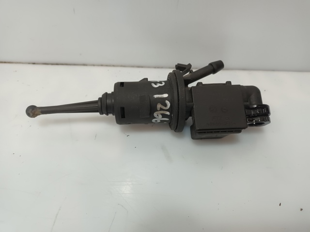 VAG 1K0721388F Cilindro maestro de embrague  en stock Valencia