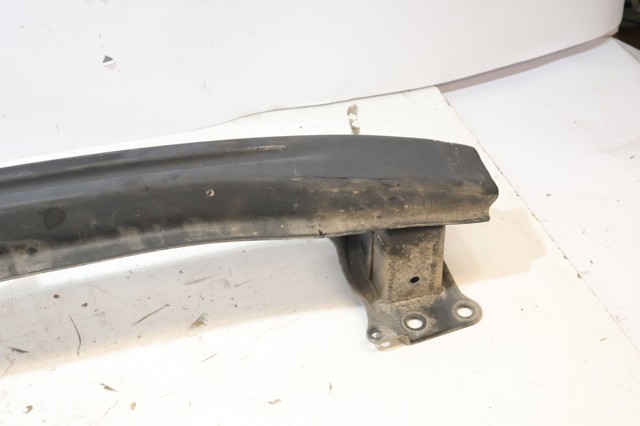 Refuerzo paragolpes delantero Golf V hatchback (2003-2010) original desde 78,41 €