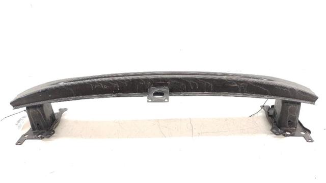 Refuerzo paragolpes delantero Volkswagen Golf V desde 78,41 €