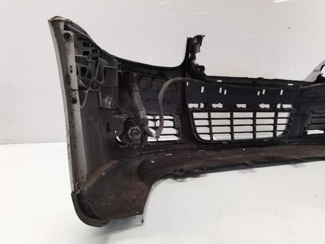 1K0807217RGRU Parachoques delantero  disponible Málaga