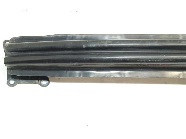 Refuerzo paragolpes trasero Volkswagen Golf 5 1K1