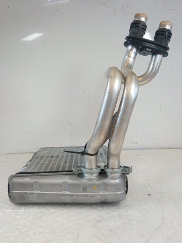 1K0819033 Radiador calefacción comprar Sevilla