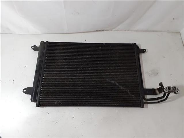 VAG 1K0820411 Condensador aire acondicionado  en stock Terrassa
