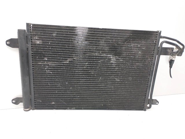 VAG 1K0820411AD Condensador de aire acondicionado  comprar en Murcia