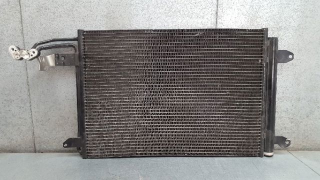 VAG 1K0820411AD Condensador de aire acondicionado  comprar en Albacete