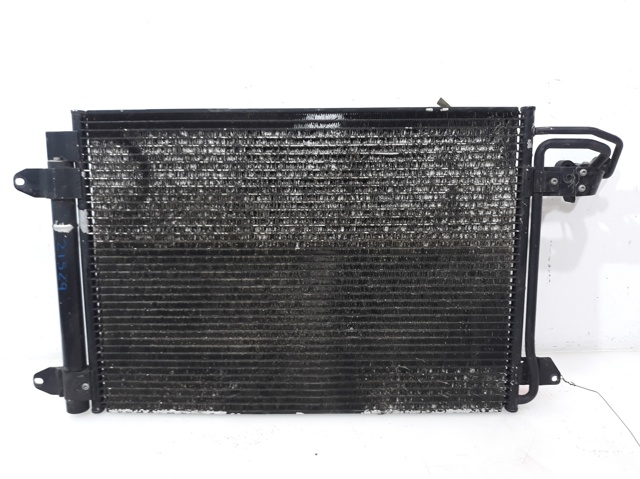 Condensador / radiador  aire acondicionado para volkswagen golf v variant (1k5) advance bxe 1K0820411AK