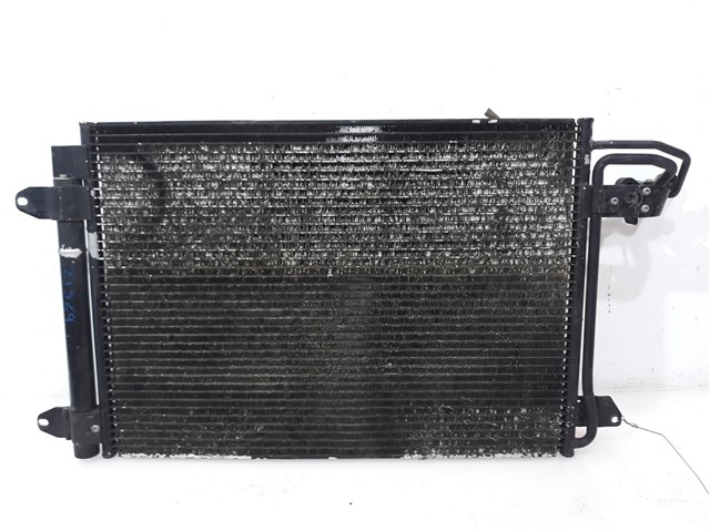 Condensador / radiador  aire acondicionado para volkswagen golf v variant   (1k5) advance   /   07.07 - 12.08 bxe 1K0820411AK