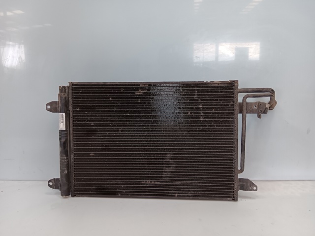 1K0820411E Condensador de aire acondicionado  comprar en Zaragoza