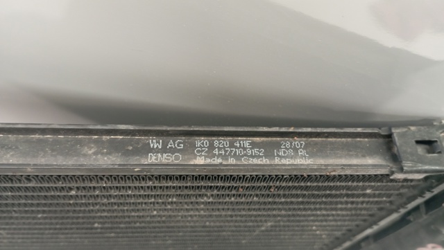 1K0820411E Condensador aire acondicionado  en stock Castellón