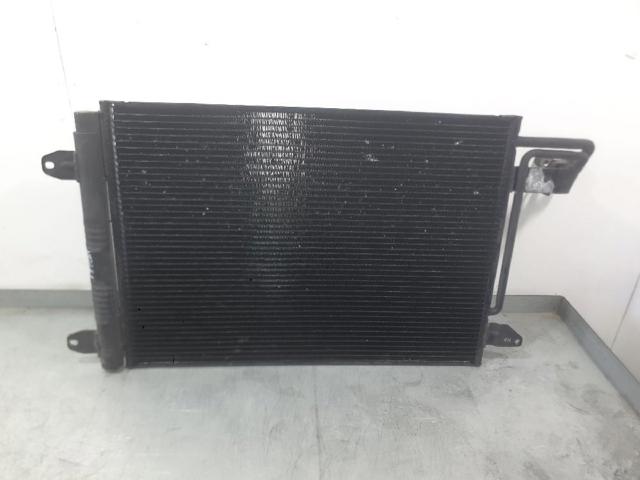 VAG 1K0820411E Condensador aire acondicionado  en stock Valencia