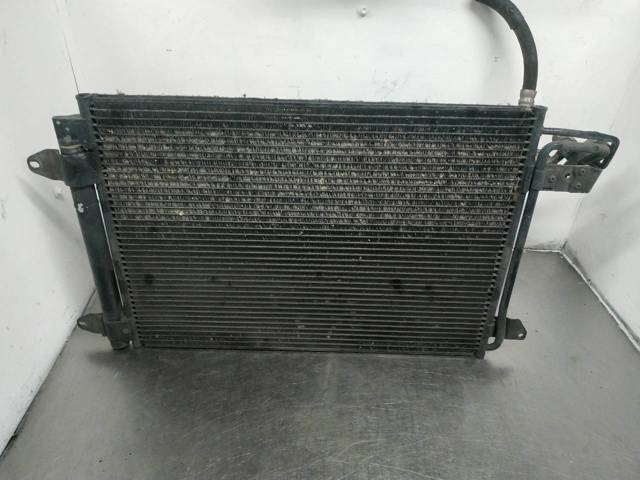 1K0820411F VAG Condensador aire acondicionado  en stock Córdoba