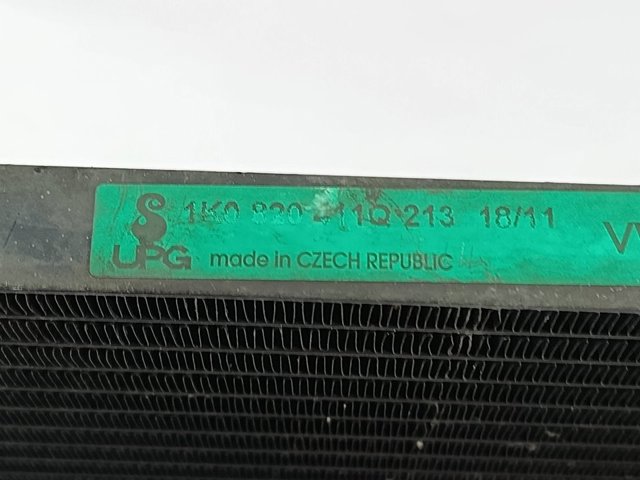 1K0820411Q Condensador aire acondicionado  en stock Sabadell