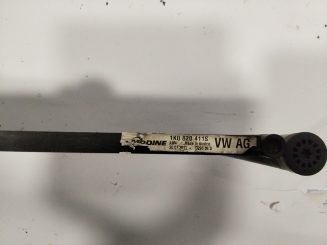 1K0820411S VAG Condensador aire acondicionado  en stock Gandía