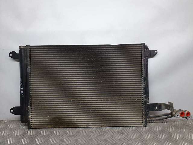 Condensador / radiador  aire acondicionado para seat leon 1.6 tdi cayc 1K0820411S