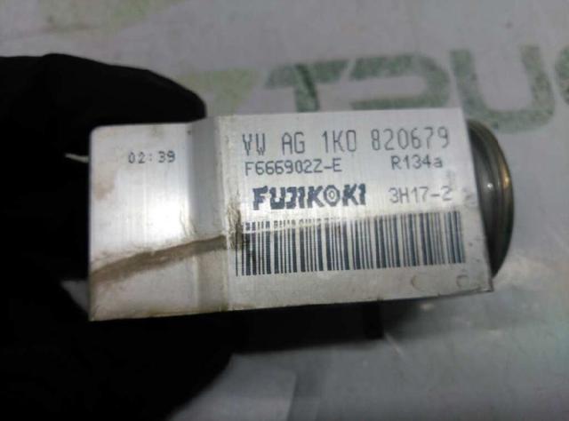 1K0820679 VAG Válvula TRV del aire acondicionado  comprar en Oviedo