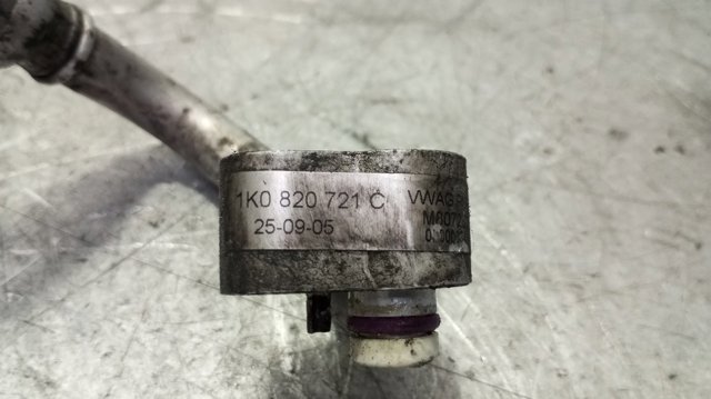 VAG 1K0820721C Manguera de aire acondicionado de compresor al condensador  en stock Valencia