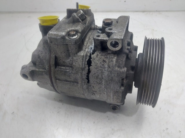 VAG 1K0820803J Compresor de aire acondicionado  disponible Valladolid