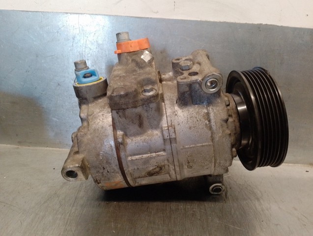 1K0820808A VAG Compresor de aire acondicionado  en stock Córdoba