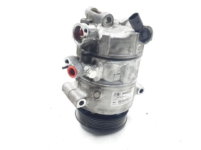VAG 1K0820808B Compresor de aire acondicionado  en stock Valencia