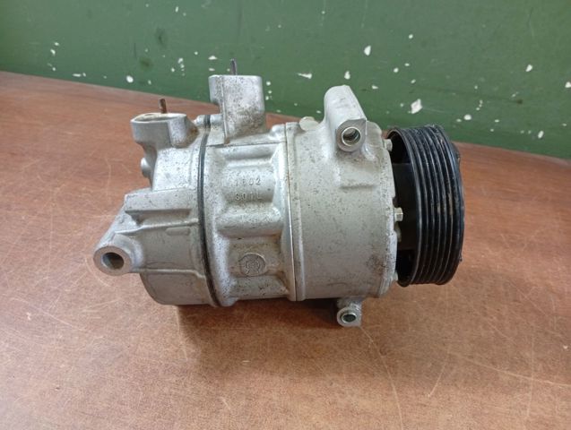 VAG 1K0820808D Compresor de aire acondicionado  comprar en Albacete