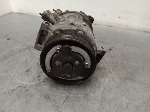 VAG 1K0820859Q Compresor de aire acondicionado  disponible Valladolid