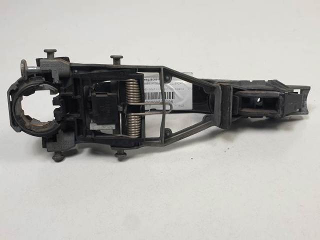 1K0837886A Soporte de manija exterior de puerta delantera derecha  en stock Granada