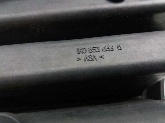 VAG 1K0853666B Tapa de rejilla de faro antiniebla delantero derecho comprar Barcelona