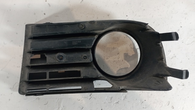 1K0853666B VAG Tapa de rejilla de faro antiniebla delantero derecho  comprar en Jaén
