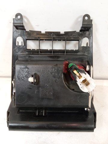 1K0857961 VAG Cenicero de la consola central  en stock Córdoba