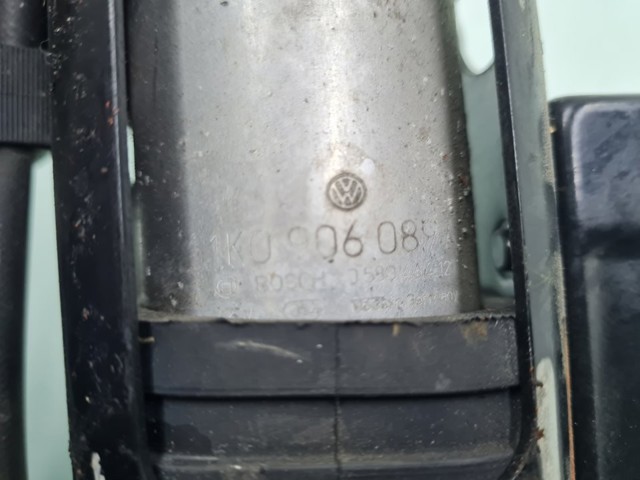 VAG 1K0906089 Bomba de combustible de línea  en stock Salamanca