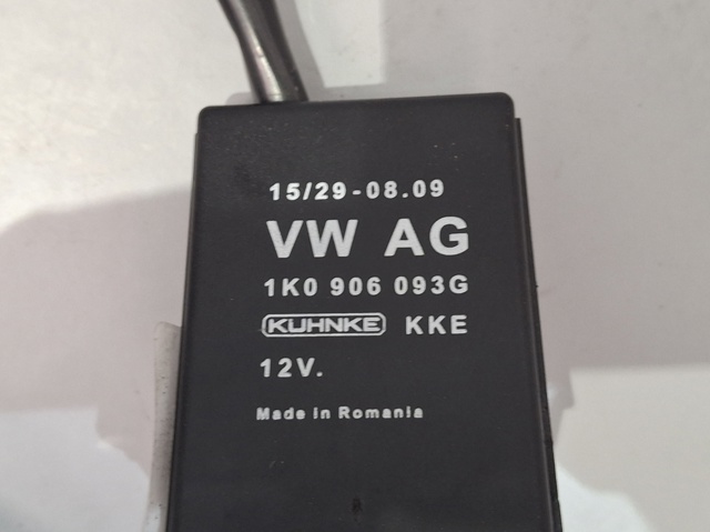 1K0906093G Módulo de control del motor de la bomba de combustible  disponible Málaga