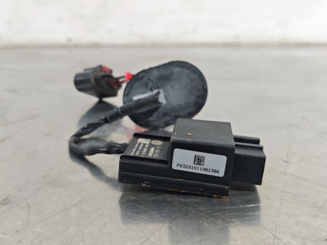 1K0906093J Módulo de control del motor de la bomba de combustible  comprar en Zaragoza