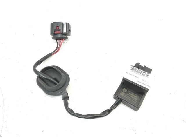 1K0906093J Módulo de control del motor de la bomba de combustible  comprar en Reus