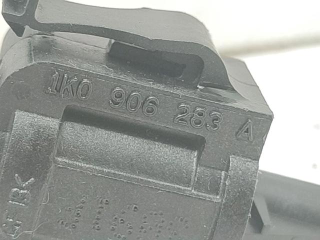 1K0906283A Válvula solenoide de control de la mariposa de aire secundario  en stock Sabadell