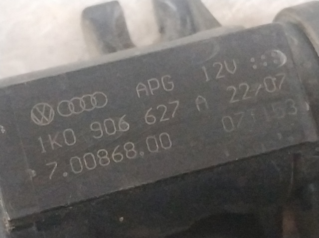 1K0906627A Válvula de solenoide de control de mariposa EGR  disponible Utrera