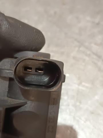 1K0906627B Válvula solenoide de control de presión de sobrealimentación  comprar en Zaragoza