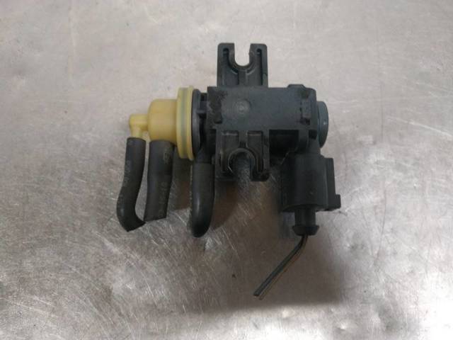 1K0906627B VAG Válvula solenoide de control de presión de sobrealimentación  disponible Alicante