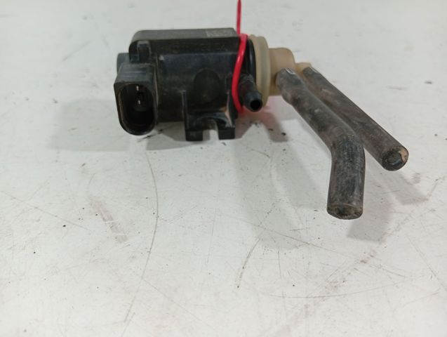 1K0906627B VAG Válvula solenoide de control de presión de sobrealimentación  disponible Vigo