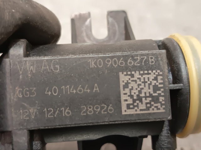 VAG 1K0906627B Válvula solenoide de control de presión de sobrealimentación  disponible Valladolid