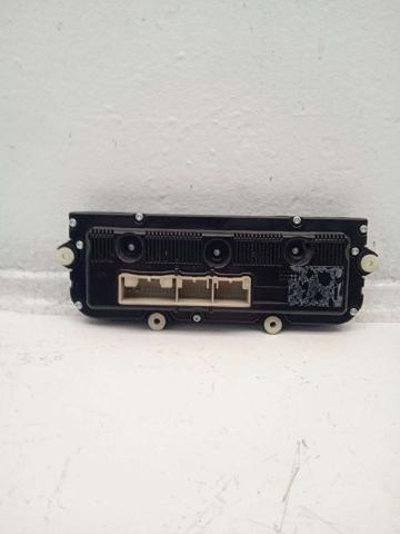 VAG 1K0907044BM Unidad de control aire acondicionado  en stock Terrassa