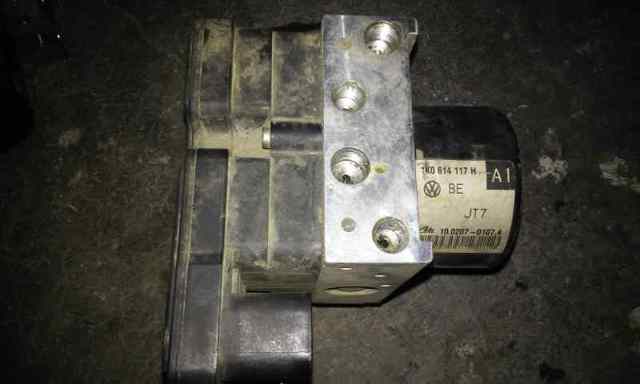 1K0907379P Módulo hidráulico de ABS  disponible Málaga