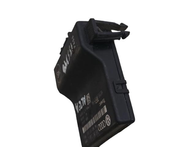1K0907530L VAG Módulo de interfaz de diagnóstico  en stock Huelva