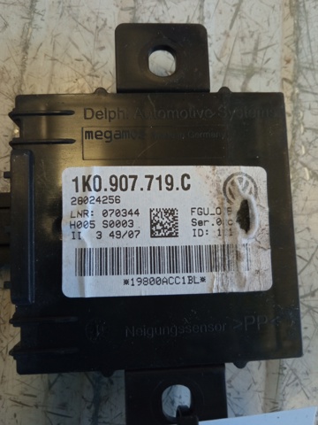1K0907719C Módulo de alarma comprar Sevilla