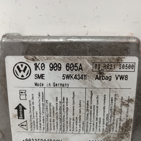 1K0909605A VAG Módulo de control de airbag  disponible Alicante