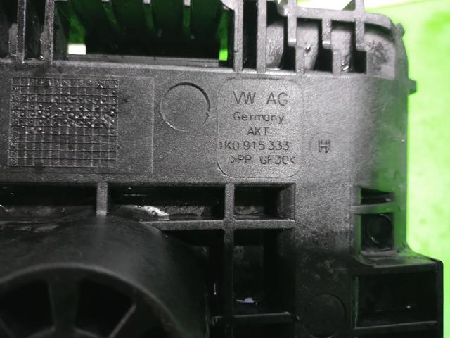 1K0915333 Montaje De Bateria (Soporte)  en stock Castellón