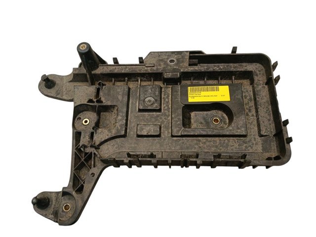 Soporte de batería 1K0915333 VAG